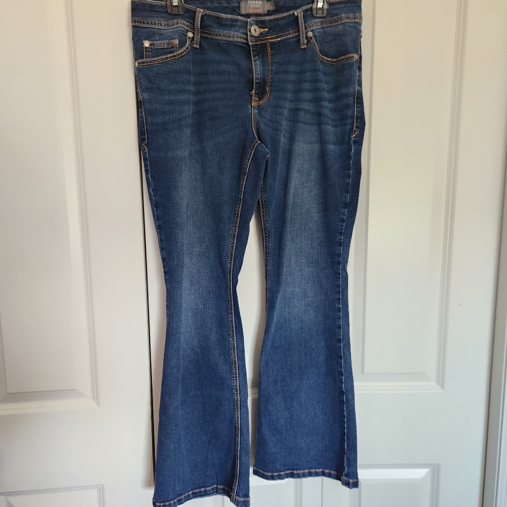 Torrid Luxe Slim Boot - size 12s